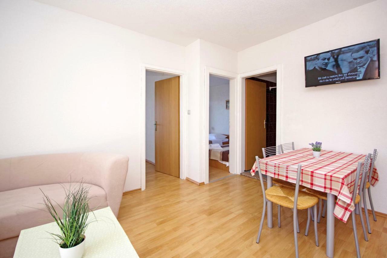 Apartments Solis Makarska Exterior photo