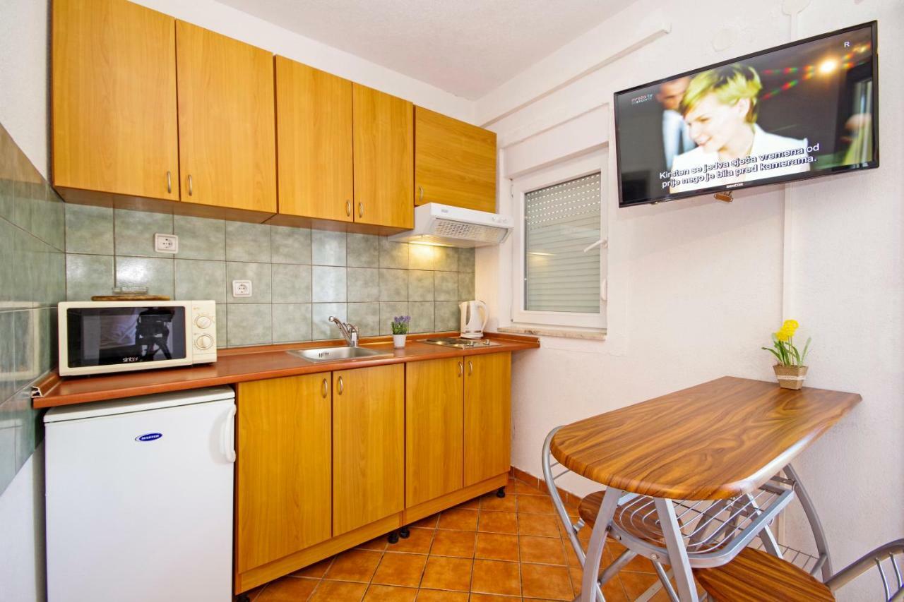 Apartments Solis Makarska Exterior photo